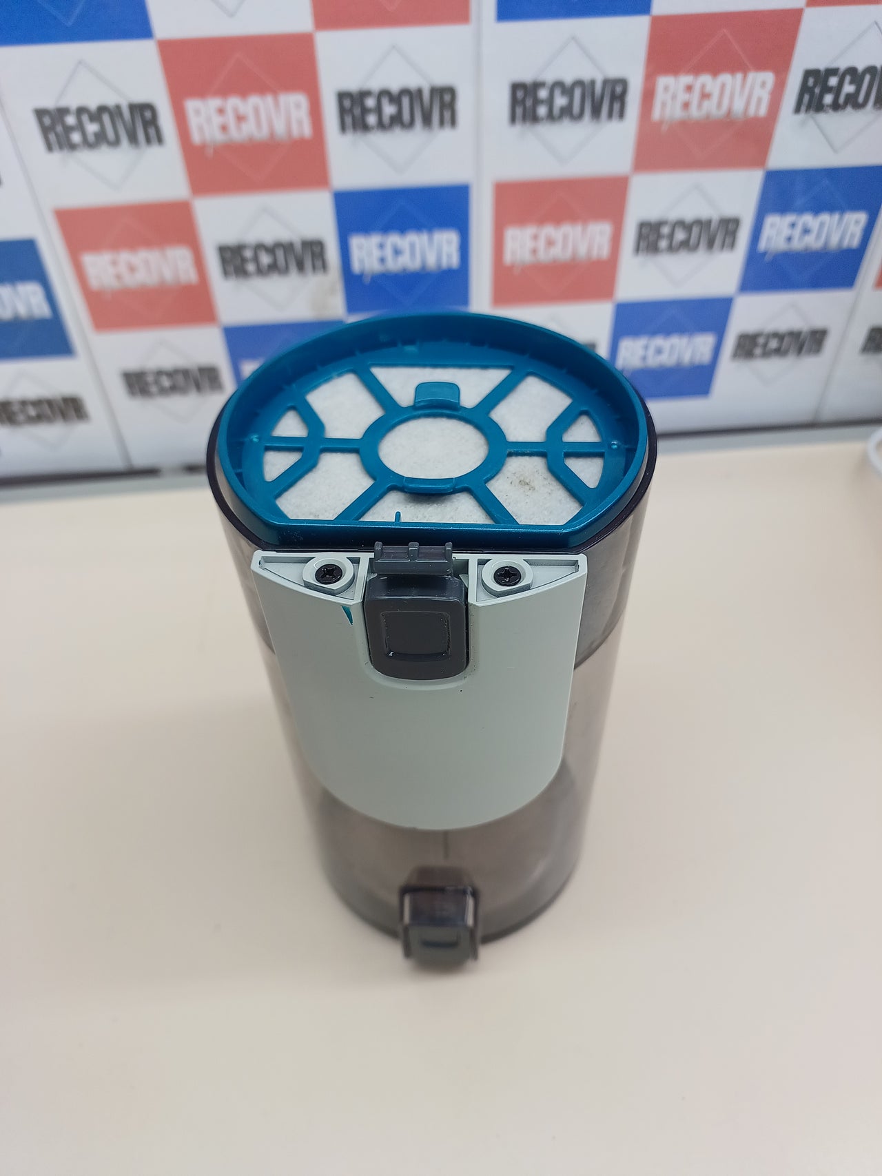 Aspiradora escoba sin cable 3 en 1 60 min Hoover