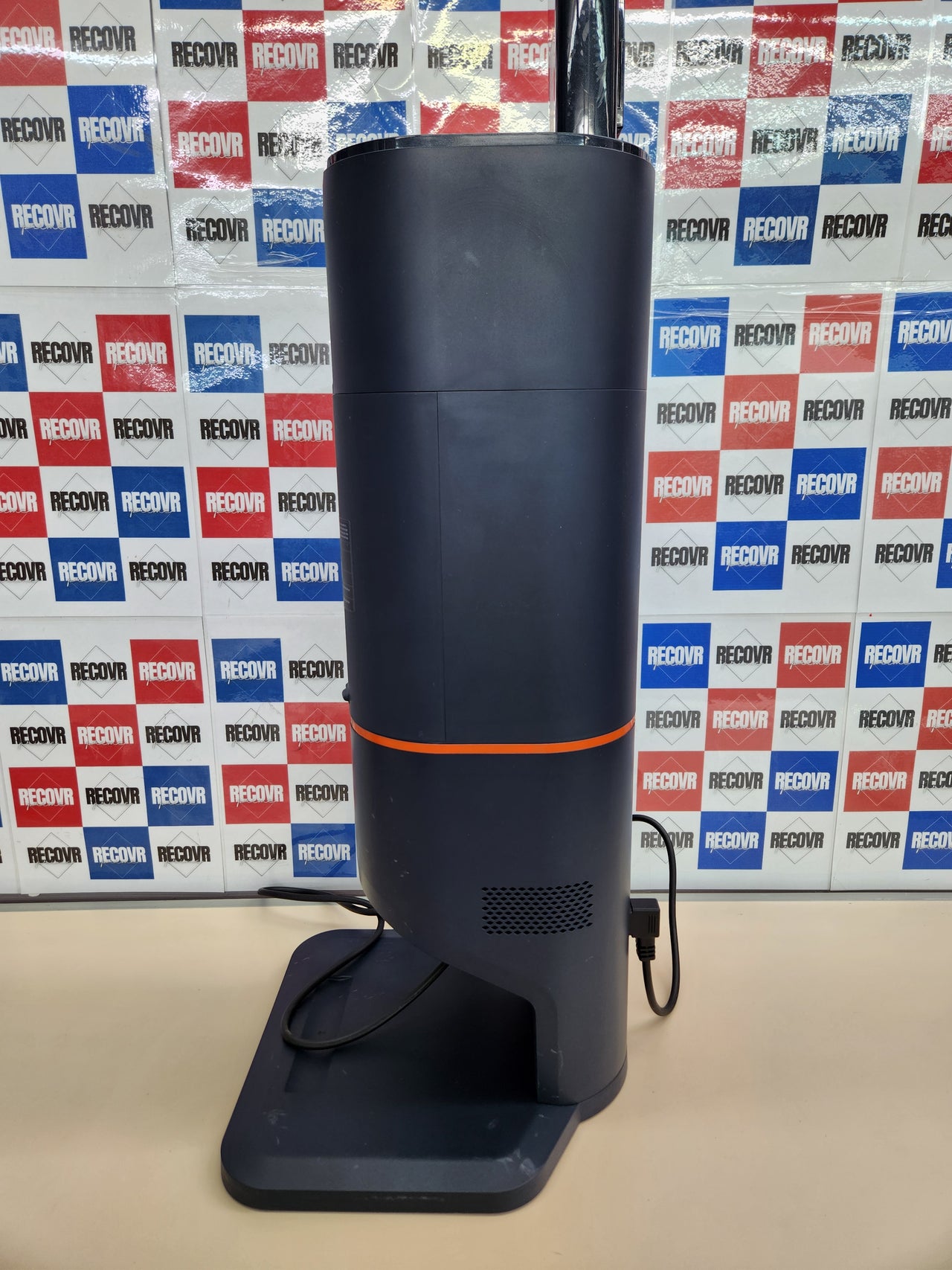 Aspiradora sin cable 30KPa autovaciado Ultenic