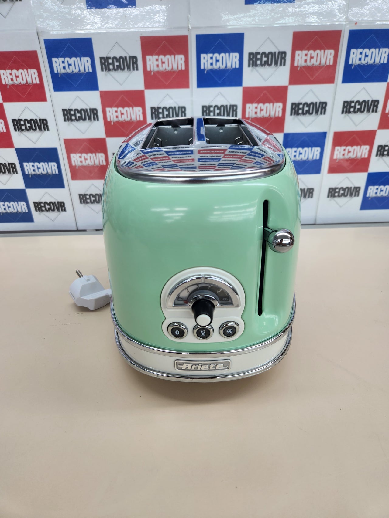 Tostadora Vintage, 810 W, 6 tons Ariete 155 - Metal, Verde