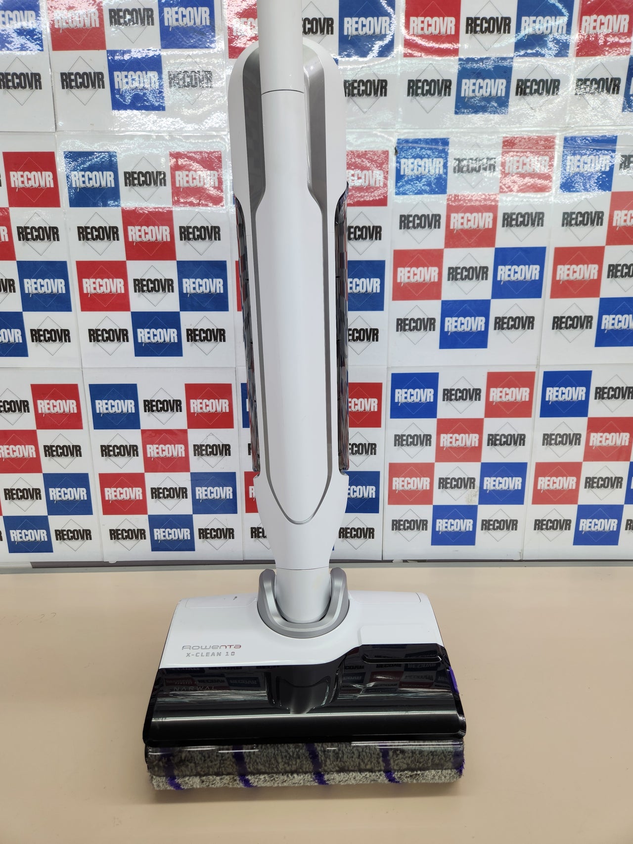 Aspiradora friegasuelos sin cable Rowenta X-Clean