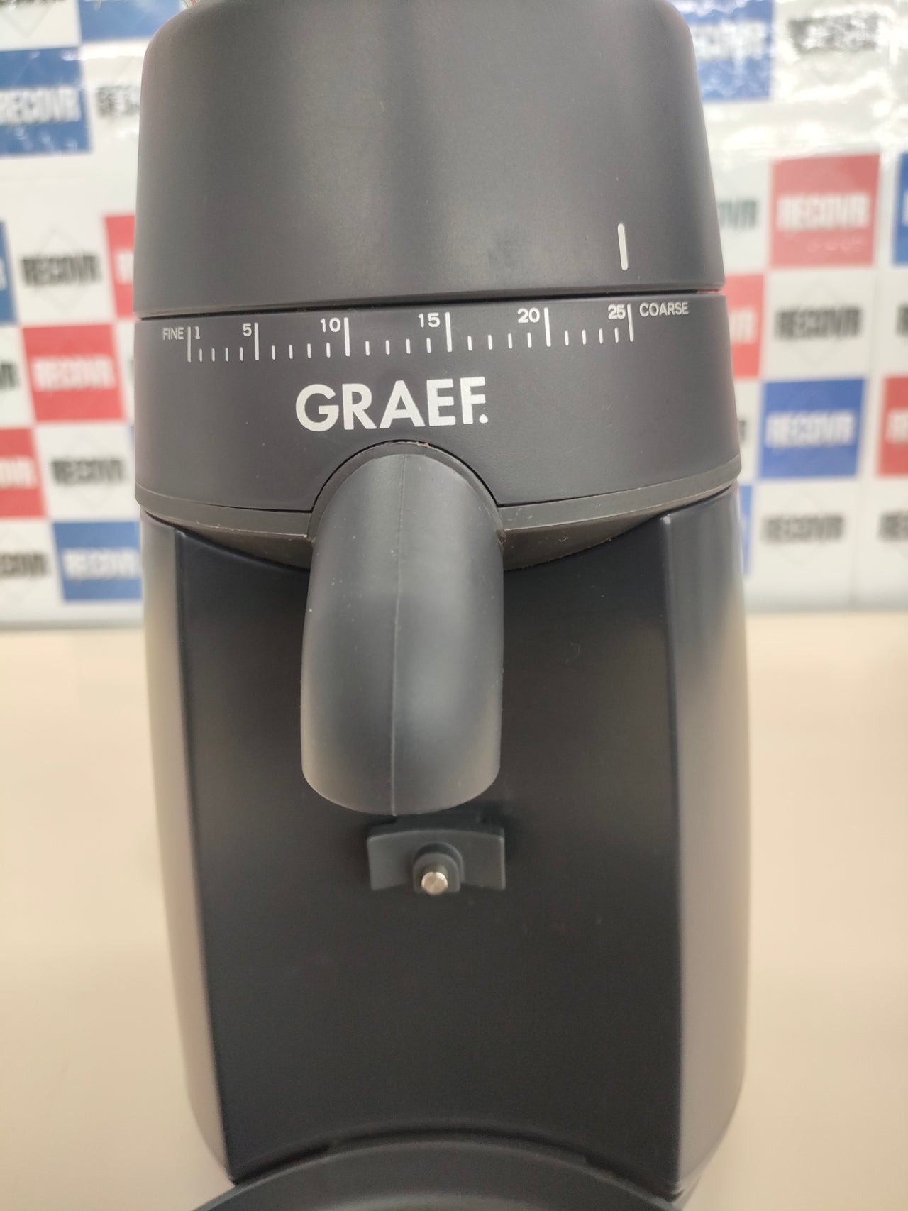 Graef CM702EU - Molinillo de café (128 W), color negro mate