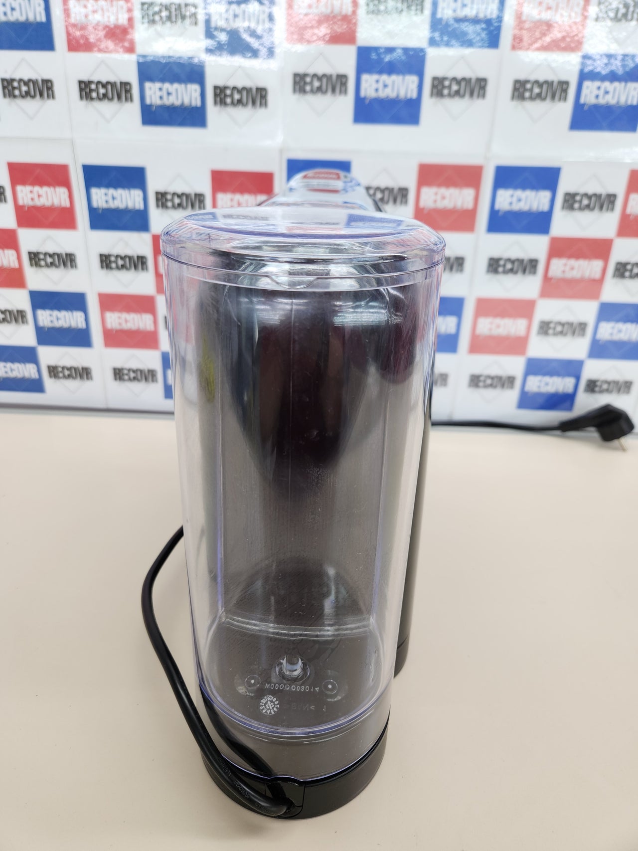 Cafetera 1500 W, 220-240 V, 1,1 L, 50/60 Hz, 64 cápsulas Lavazza, A Modo Mio Idola Nera