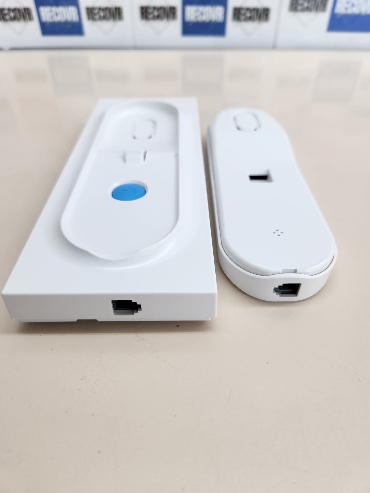 Teléfono Fermax VEO 4+N Universal