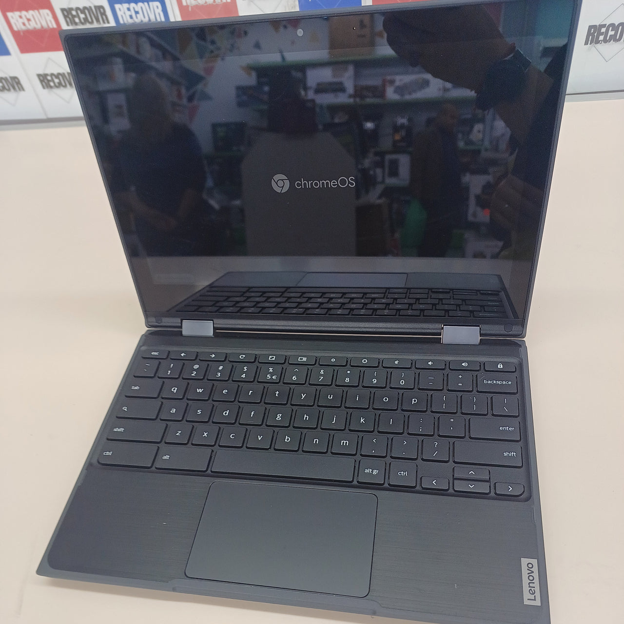 Lenovo Chromebook 300E 2nd Gen AST 82CE