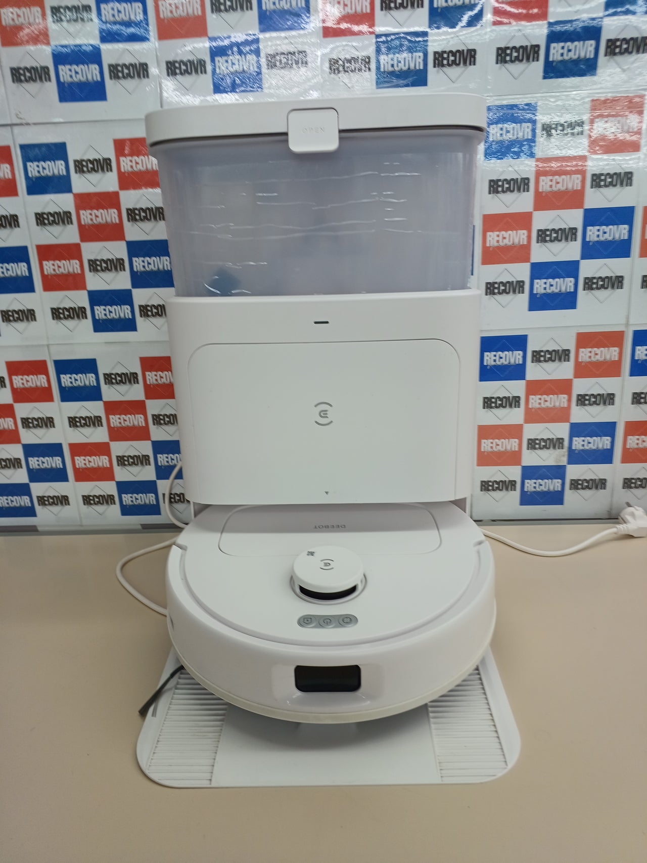 Robot aspirador 10000Pa agua caliente secado auto Ecovacs