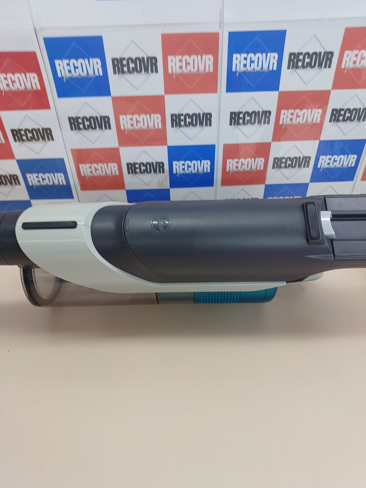 Aspiradora escoba sin cable 3 en 1 60 min Hoover