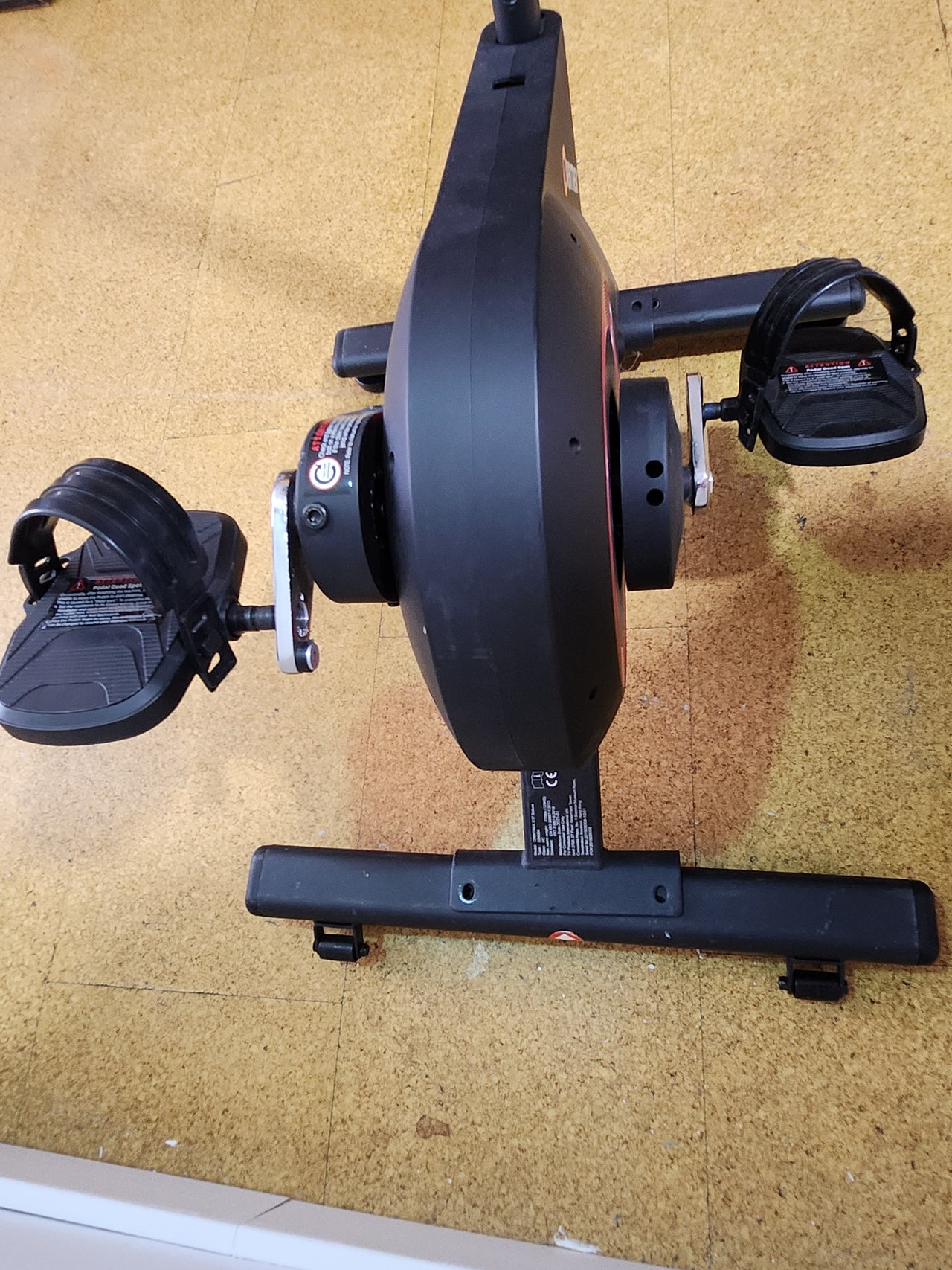 Bicicleta elíptica, dispositivo de fitness y entrenamiento en casa – bicicleta elíptica ORBITREK X17 –