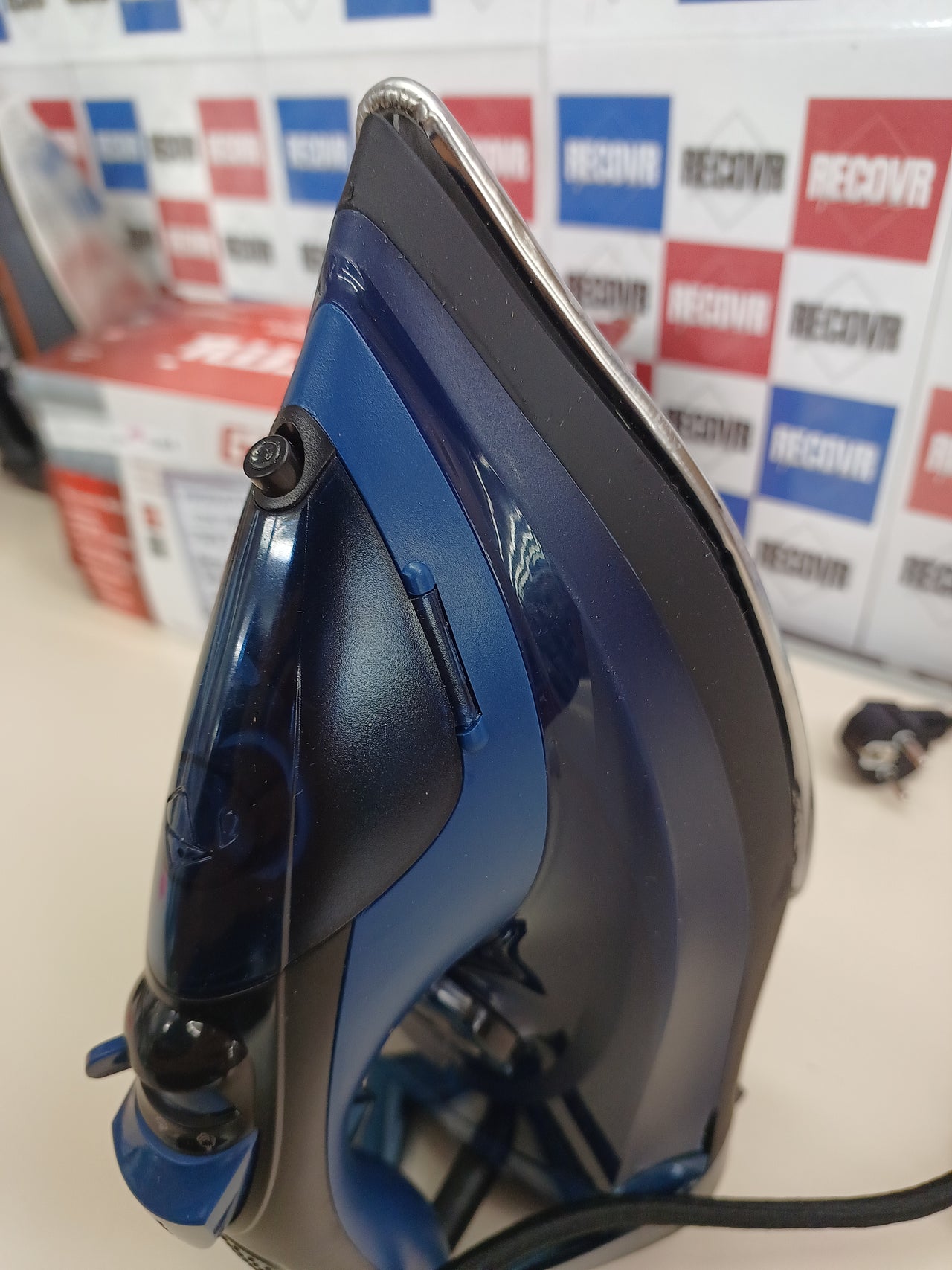 Girmi ST62 Plancha de Vapor 2800 W, Golpe de Vapor 140g/minuto, Capacidad 380cc, Antigoteo, Función Autolimpieza, Suela Acero Inoxidable