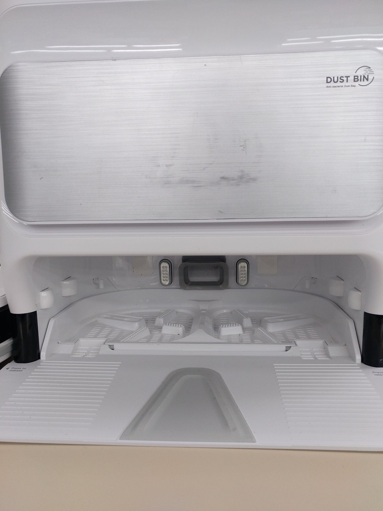 EUREKA J12 Ultra Robot Aspirador y Fregasuelos,Vaciado Automático/Lavado Automático/Secado Automático Robot Aspirador Autovaciado,AI 3D Obstáculos Navegación LiDAR,5000Pa,180min Batería,WiFi/App