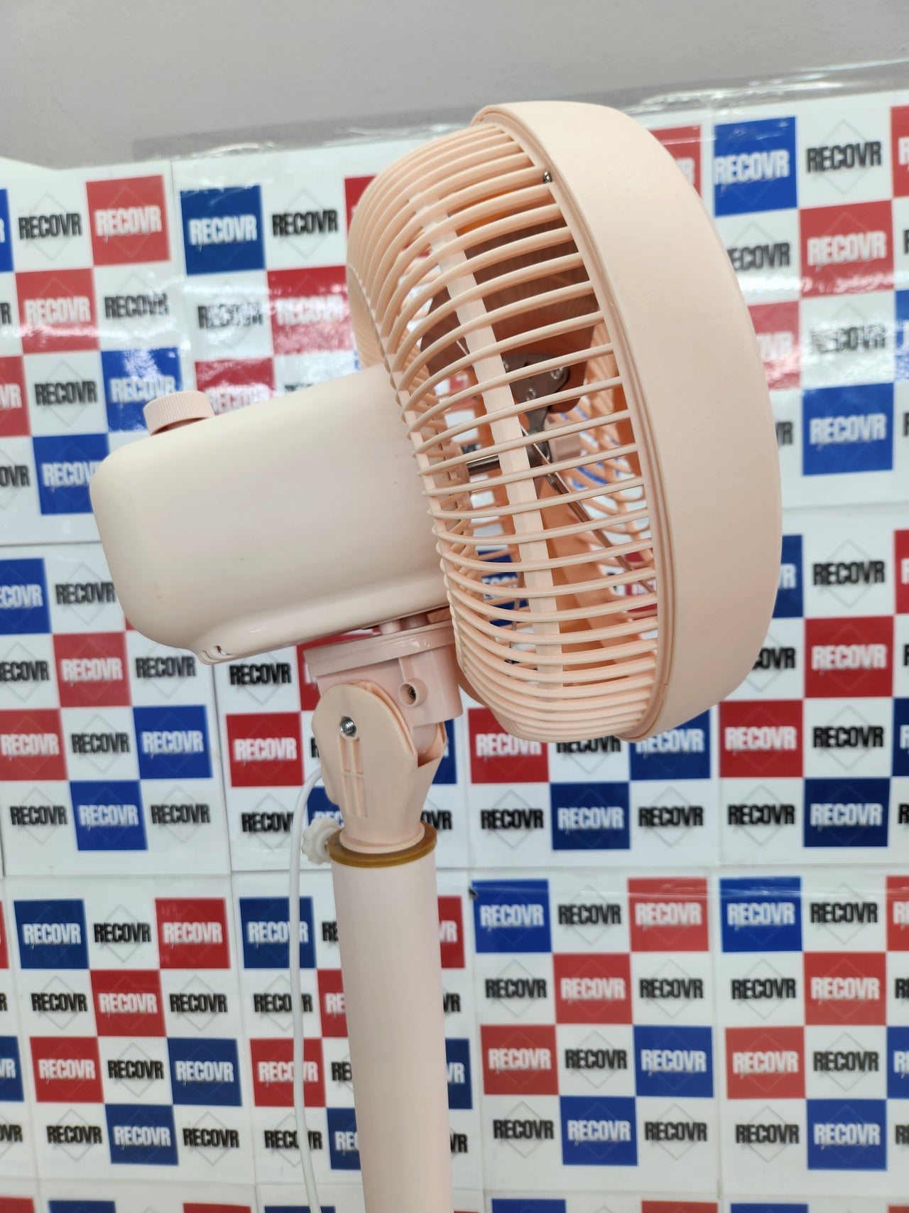 Ventilador Spark 12" 75W 3 aspas oscilante silencioso S-12SE/S1