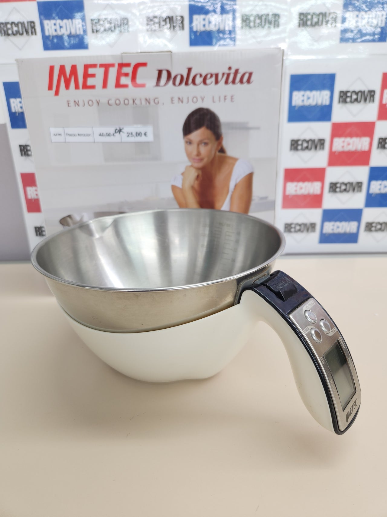 Báscula Electrónica 5 Kg de Cocina, Pesa Sólidos y Líquidos, Recipiente Extraible, Báscula Graduada, División 1 g, Función Tara, Pantalla Digital, Apagado Automático Imetec Dolcevita ES4