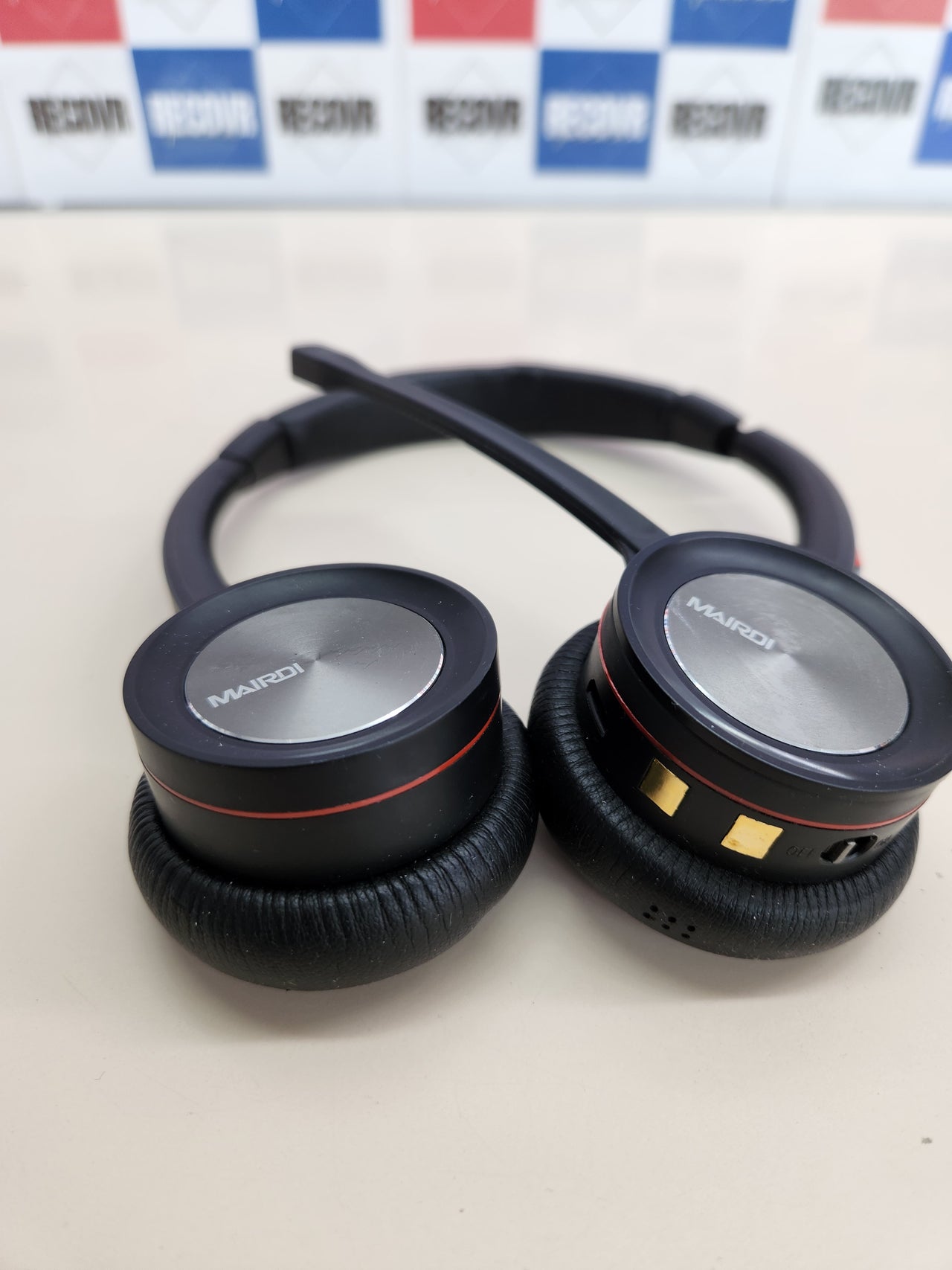 Auriculares Inalambricos con Microfono para PC MAIRDI