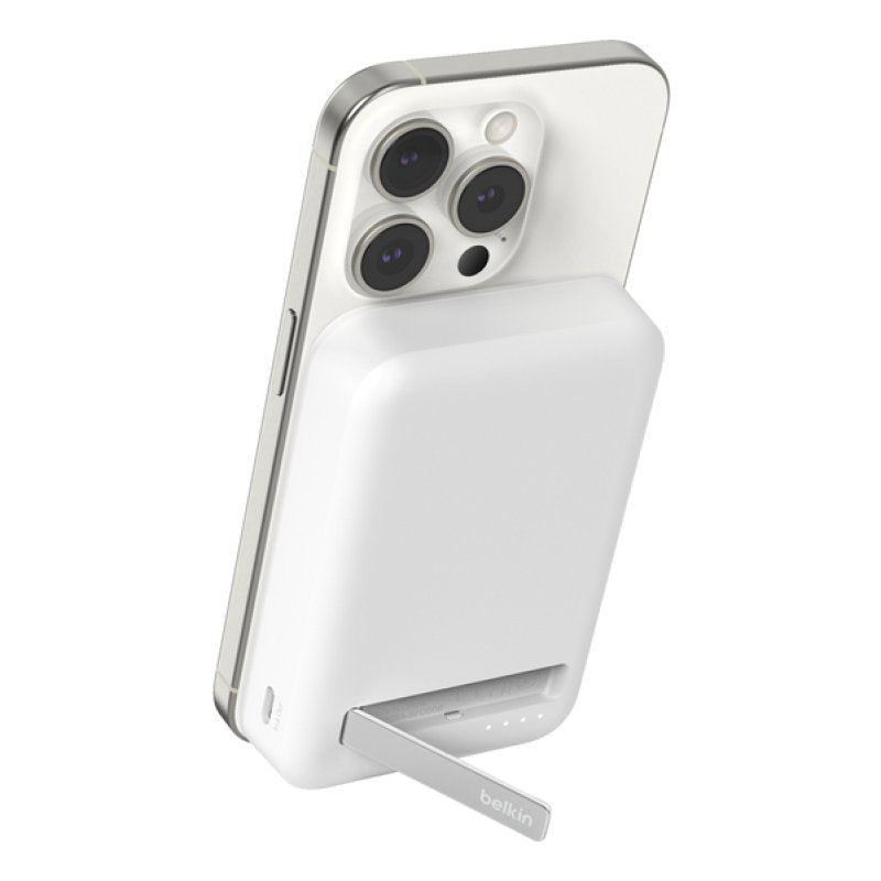 Belkin BoostCharge Pro batería externa inalámbrica de 10 000 mAh con Qi2, cargador portátil compatible con MagSafe + soporte caballete, iPhone 15, 15 Plus, 15 Pro, 15 Pro Max, iPhone 14 y otros,blanco
