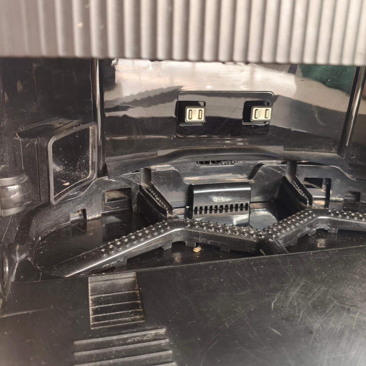 Cecotec Conga 11080 Spin Revolution: robot aspirador y fregasuelos con base de autolimpieza y navegación láser