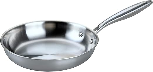 Fackelmann 66270 Poêle 24 cm en Acier Inoxydable 18/10, Structure Triply, Tous Feux Compatible Induction et Four, Cuisson Saine Sans PFAS, Utilisation Intensive, Passe au Lave-Vaisselle, Manche Riveté