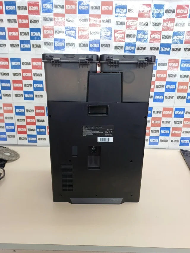 ECOVACS DEEBOT T50 Omni Robot Aspirador y mopa, 15.000Pa, Cepillo Lateral Extensible, ZeroTangle 2.0, estación Omni Todo en uno, mopa con Agua Caliente a 75℃ lultrafino de 81mm