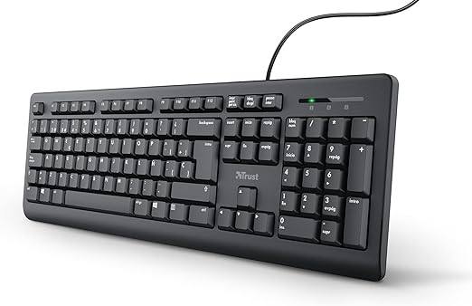 Trust Taro Teclado - Disposición QWERTY Español, Resistente a los Vertidos, Cable de 1.8m, Conexión USB, Windows, Mac, PC, Laptop, Ordenador Portátil, Negro