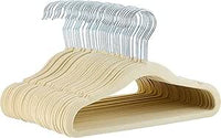 Amazon Basics Perchas de Terciopelo Antideslizante para niños y bebés, 29,46 cm, Paquete de 50, Beige