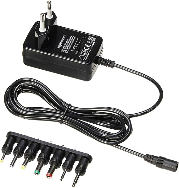 Amazon Basics Adaptador de Fuente de alimentación de CC, Universal, con 7 Conectores Intercambiables, 3-12 V, polaridad Reversible, Extra Grande, Negro