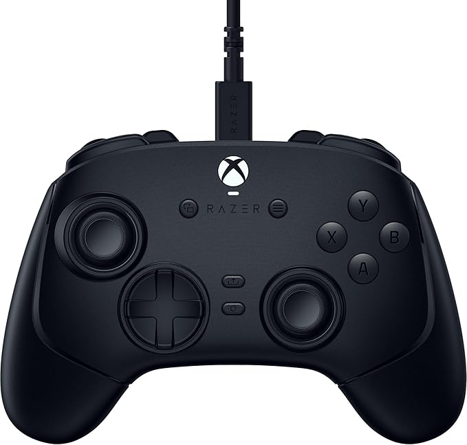 Razer Wolverine V3 Tournament Edition - Mando de deportes con cable para Xbox X|S y PC (botones de acción táctiles Mecha, HyperTriggers Pro, D-Pad de 8 direcciones, cable USB-C de 3m) Negro
