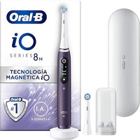 Oral-B iO 8N Cepillo de Dientes Eléctrico con Mango Recargable, 2 Cabezales y Estuche de Viaje, Diseñado por Braun - Violeta