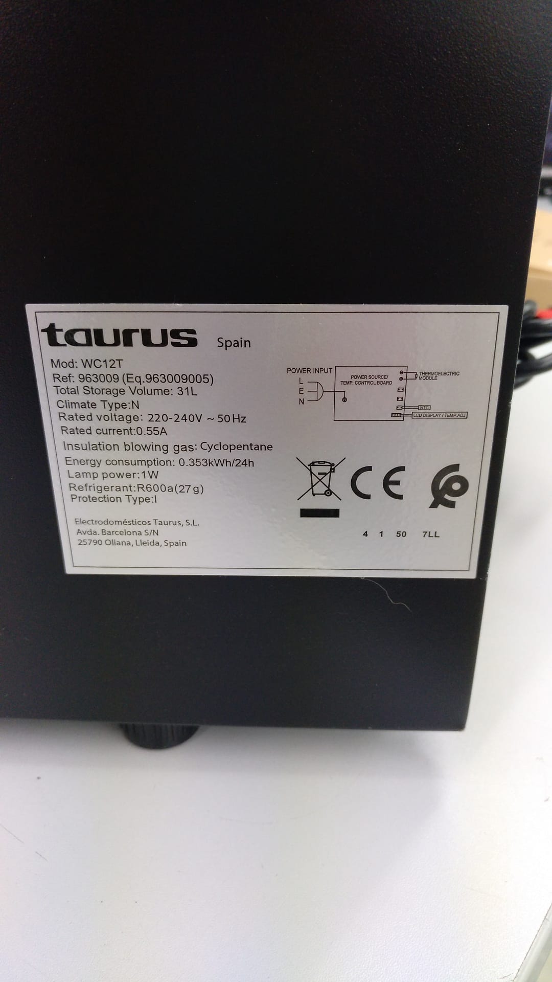 Vinoteca de 12 botellas, silenciosa Taurus WC12T