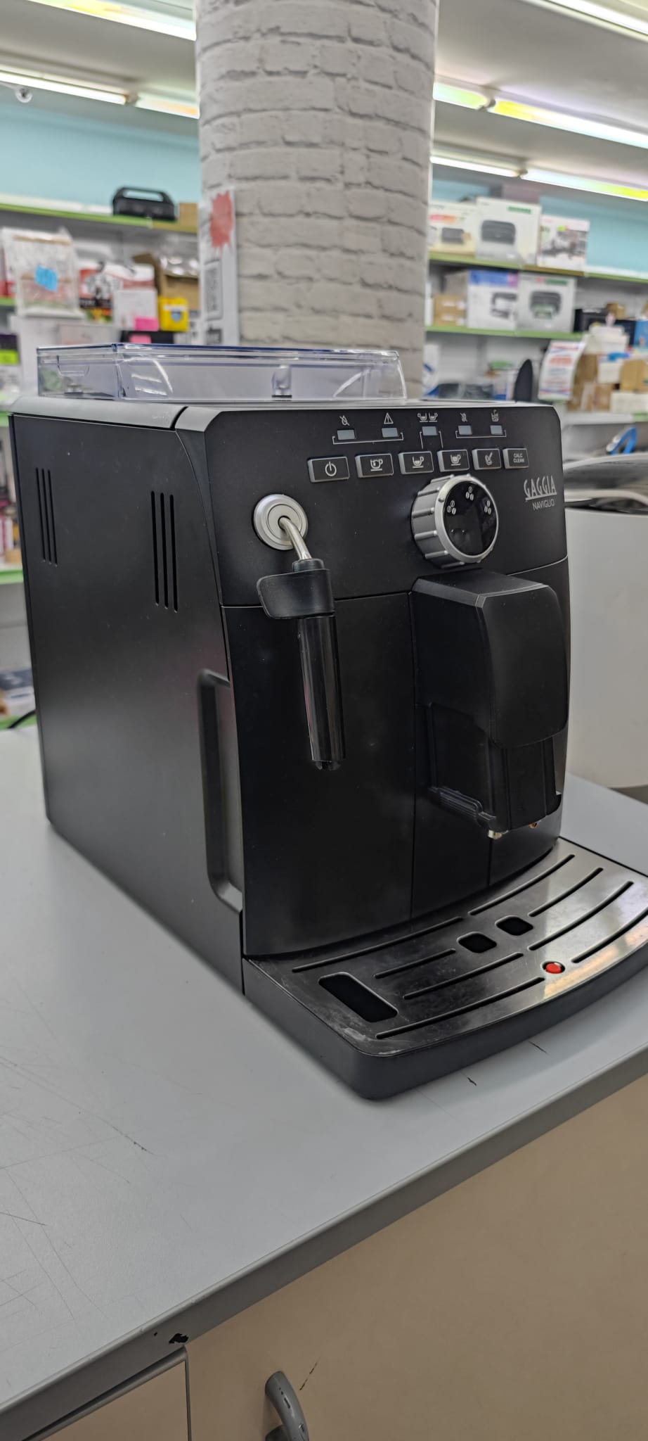 Gaggia Naviglio - Máquina de capuchino y espresso con leche de un solo toque