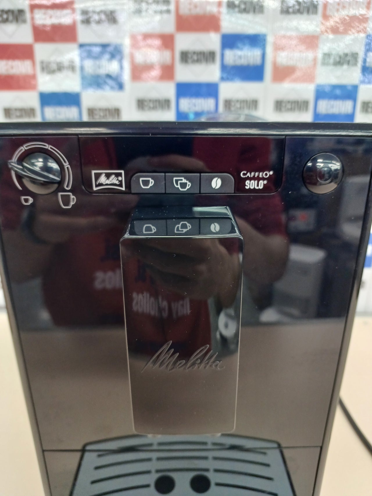 Cafetera superautomática con molinillo 15 bares – Melitta