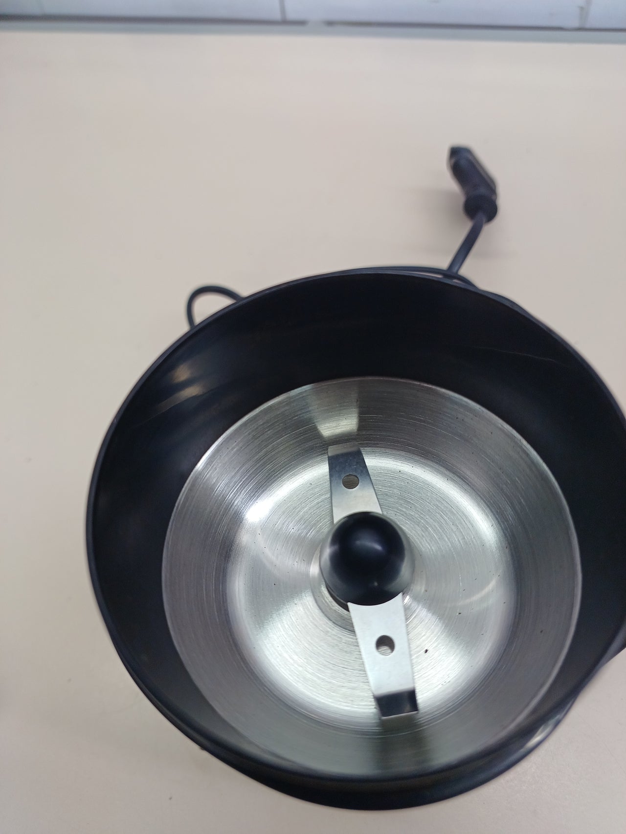 Amazon Basics Molinillo de café eléctrico, negro
