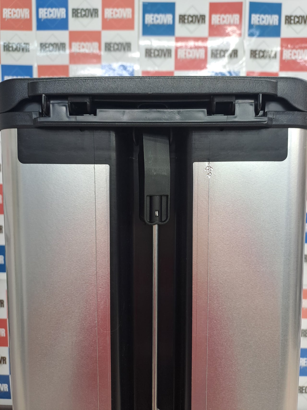 Cubo basura slim 40 L con pedal – Curver