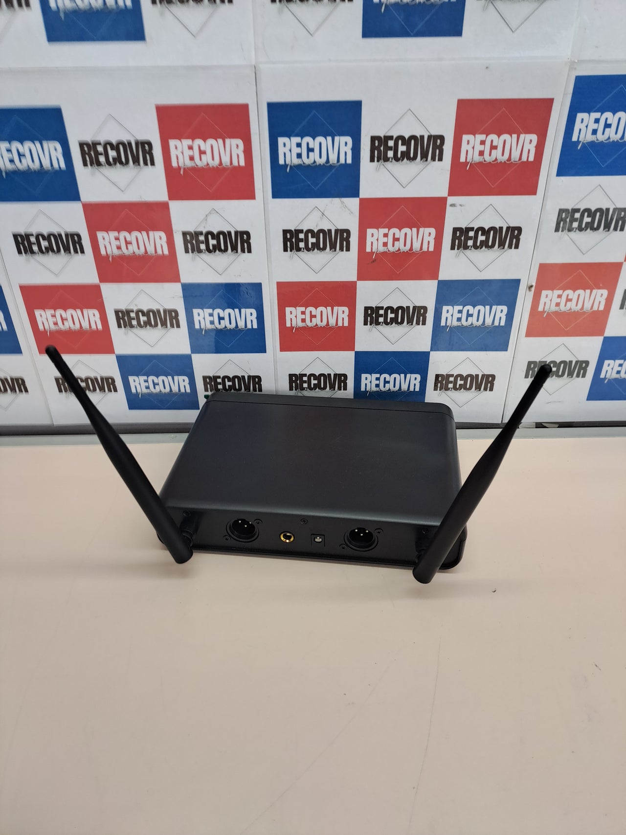 Micrófono inalámbrico TONOR  dual UHF con receptor para karaoke y eventos