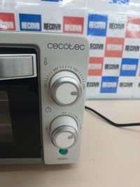 Horno sobremesa 10 L 1000 W con temporizador CECOTEC