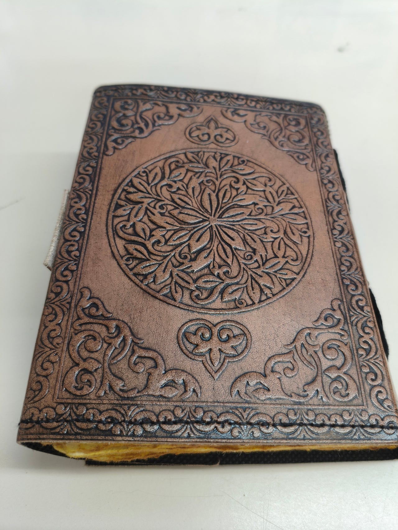 Cuaderno de hechizos vintage de cuero ALCRAFT