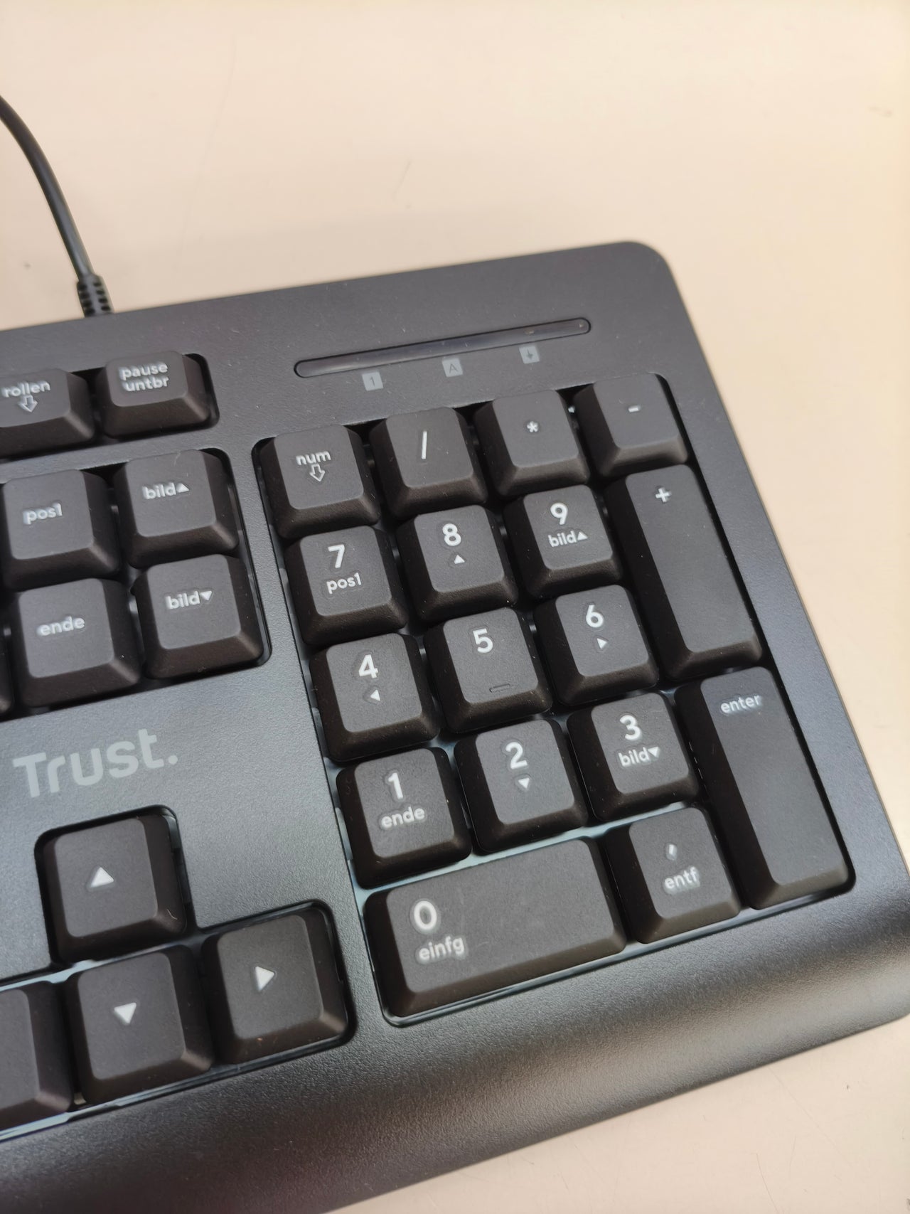 Pack teclado y ratón Trust Taro, QWERTZ alemán