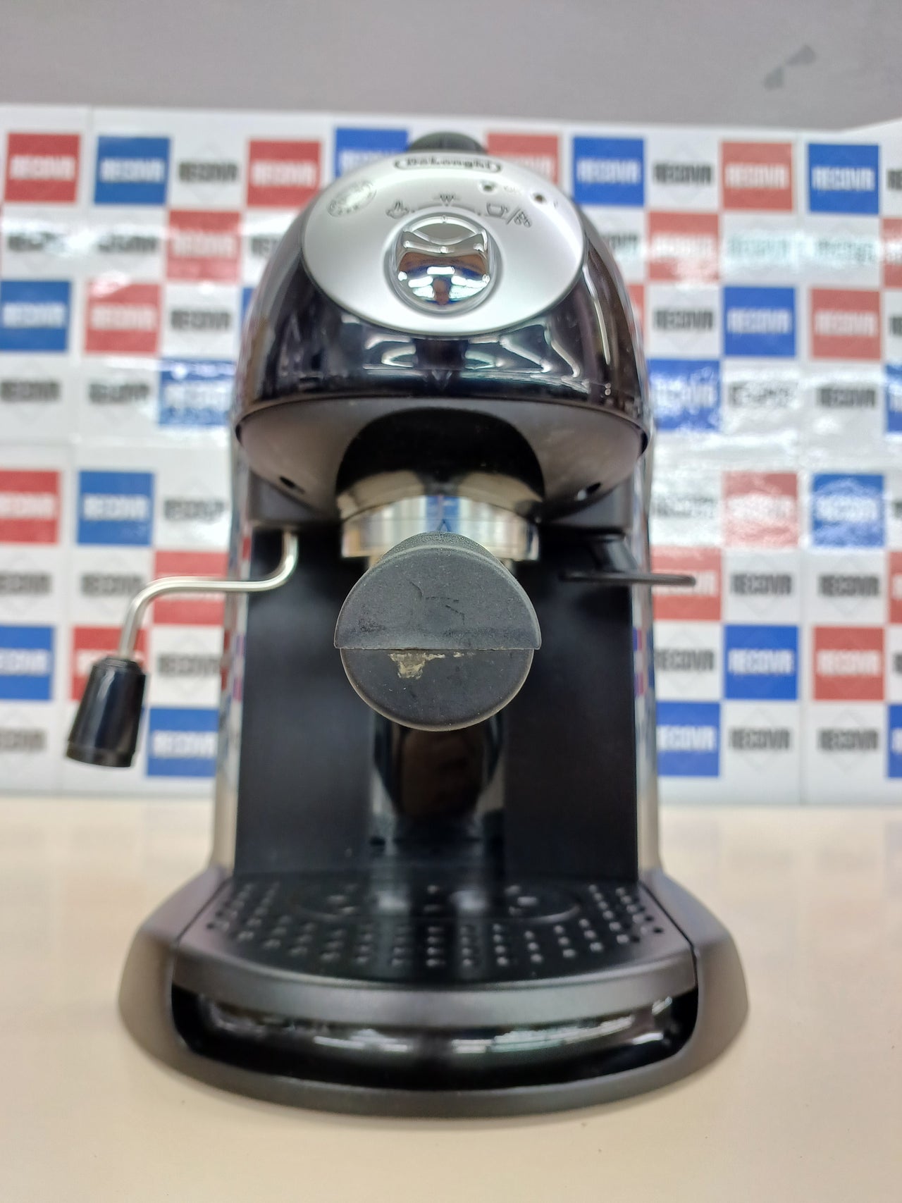 De'longhi EC201.CD.B - Cafetera de bomba tradicional (15 bar de presión, 2 tazas, café molido o filtros monodosis) negro