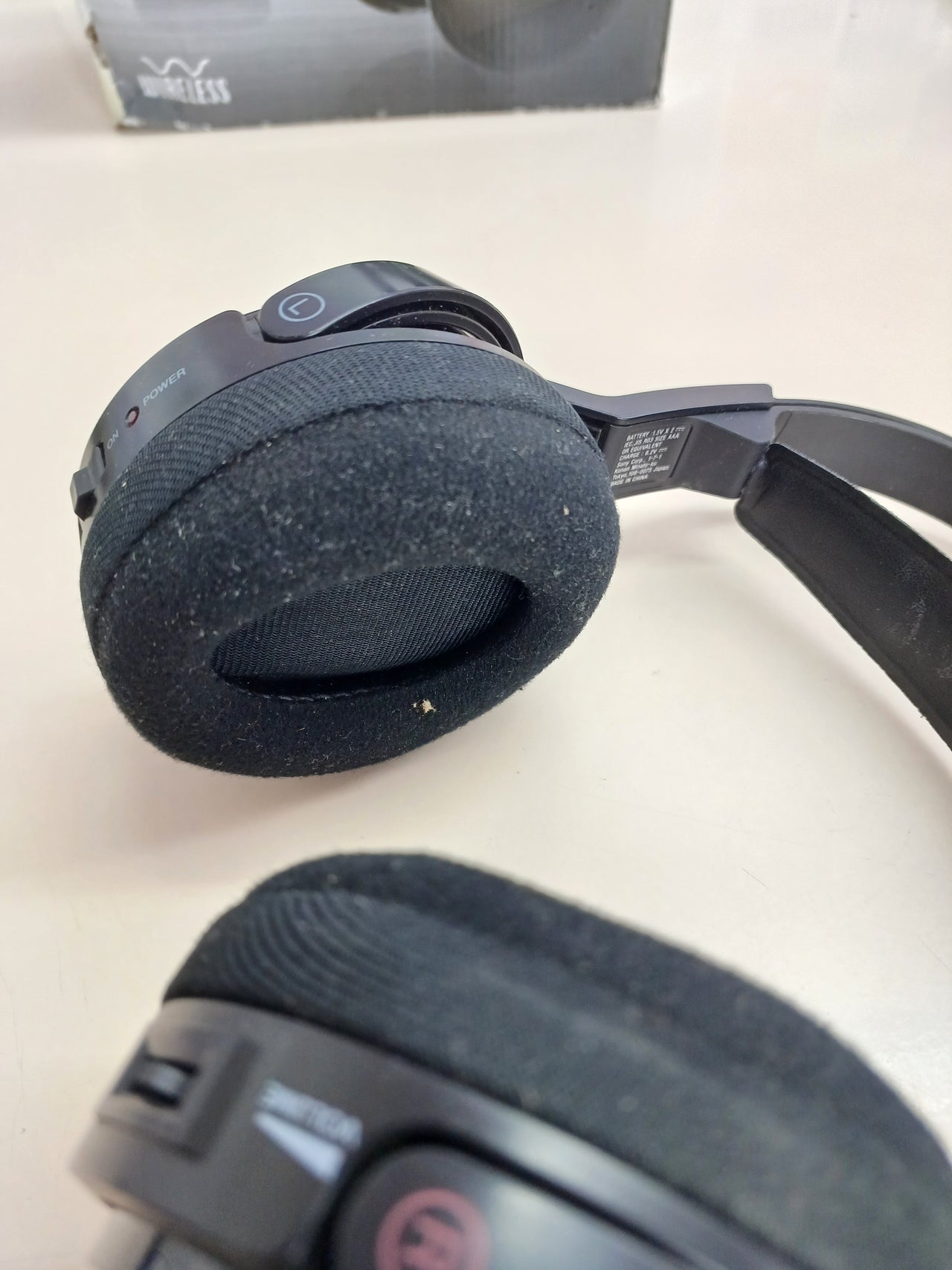 Auriculares inalámbricos Sony MDR-RF811RK de diadema