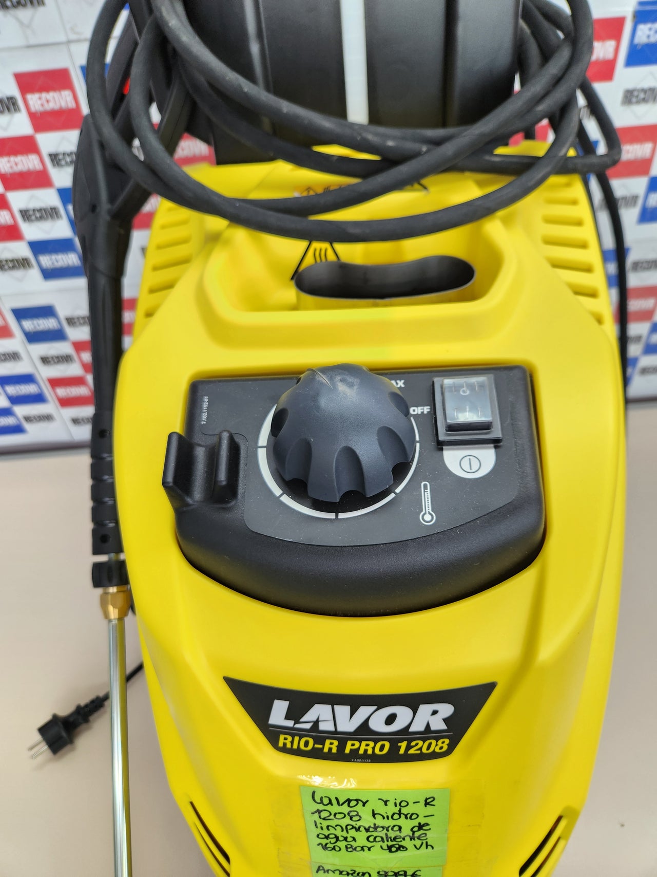 Hidrolimpiadora 2500W Monofásica de Agua Caliente Lavor Rio-R Pro 1218 – 160 bar, 450 l/h,