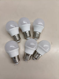 Pack de 6 bombillas LED E27 de luz cálida.