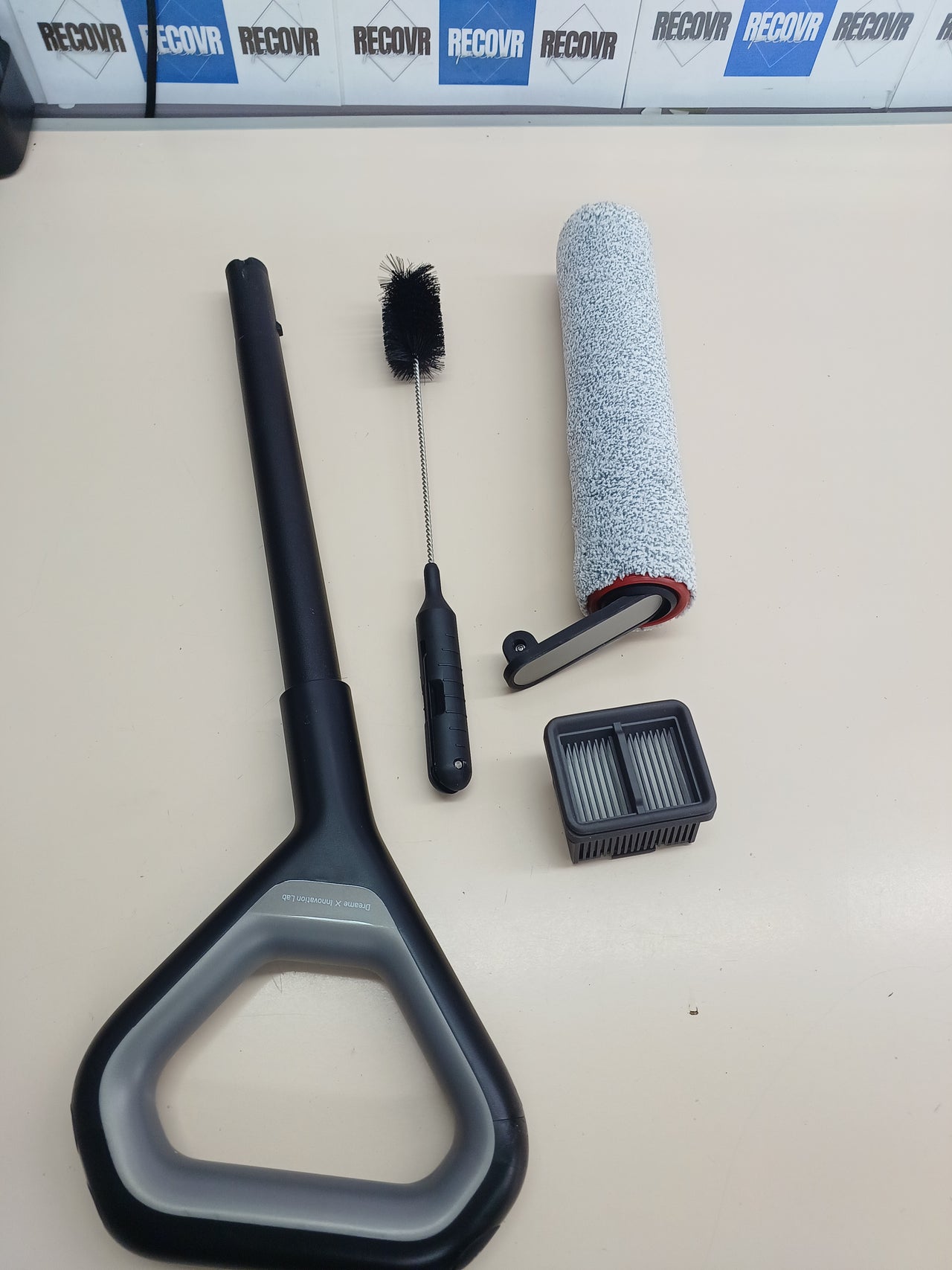 Aspirador fregona sin cable 35 min autolimpieza Dream.