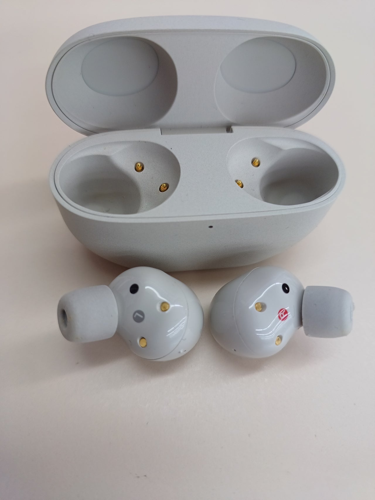 Sony Auriculares inalámbricos con Noise Cancelling WF-1000XM5, Bluetooth, Auriculares in-Ear, micrófono, hasta 24 Horas de batería, Carga rápida, IPX4, Alexa y Google Assitant, iOS y Android - Plata