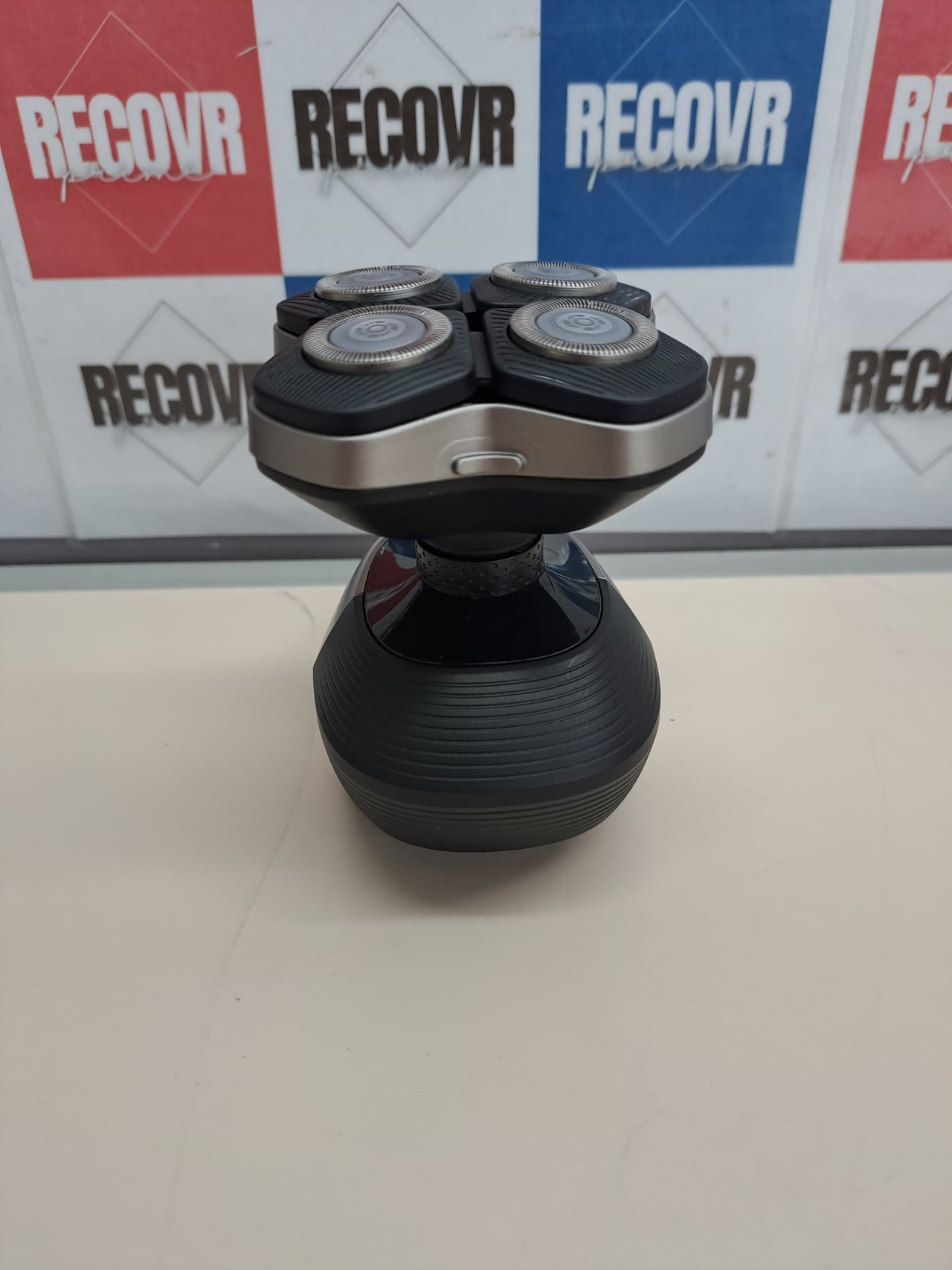 Afeitadora cabeza flexible 360° Philips Serie 9000 Pro