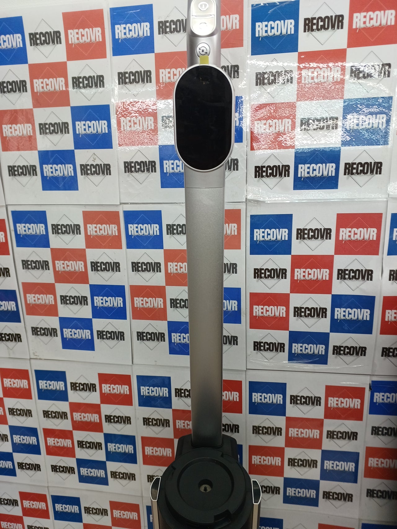 Aspiradora de suelo 2 velocidades ABS negra Viola