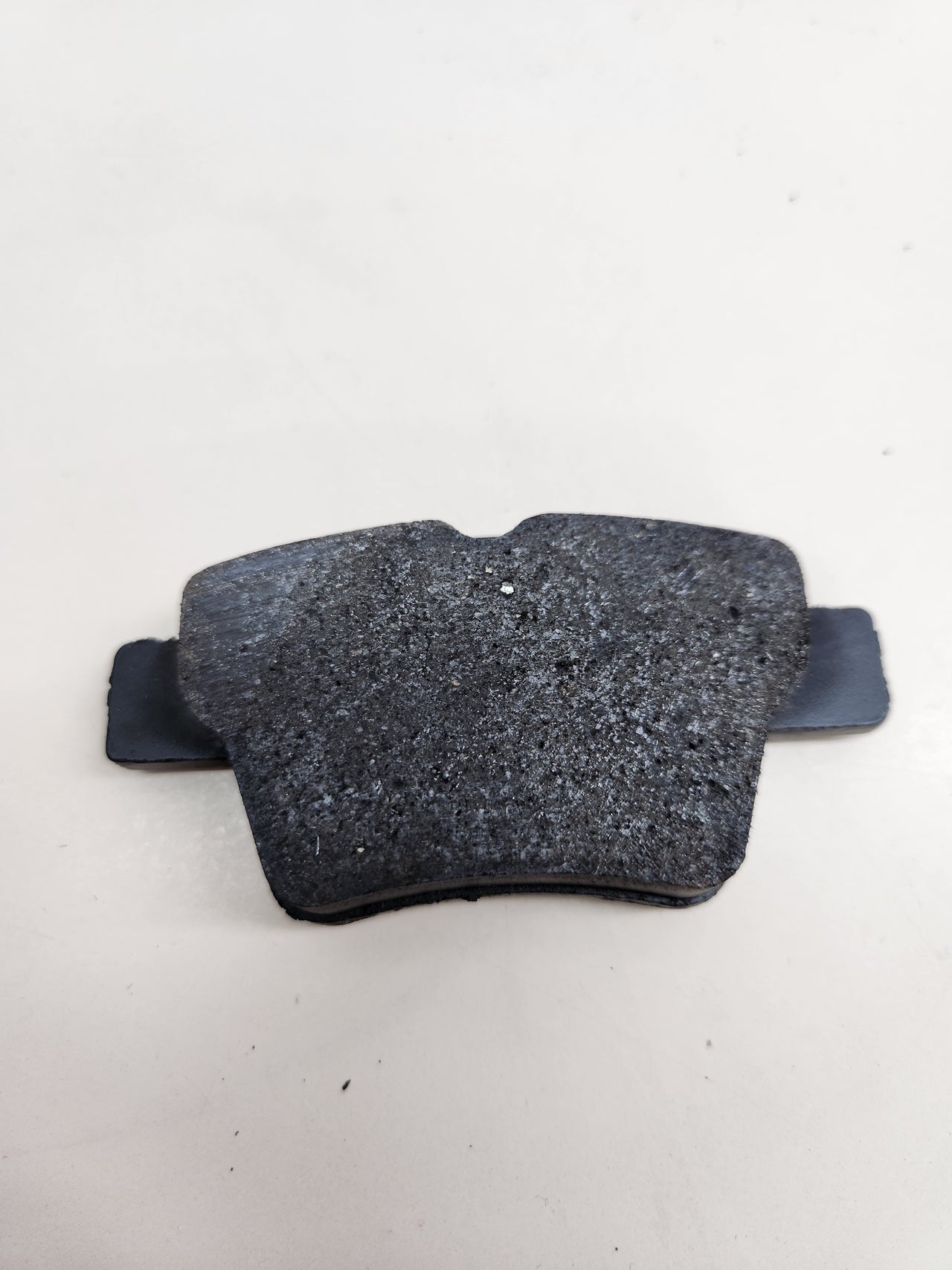 Pastillas de Freno AutoMentum AM24150.6, juego de 4 para PEUGEOT 207 (WA_ WC_) 2006-2015 Eje trasero y otros vehiculos