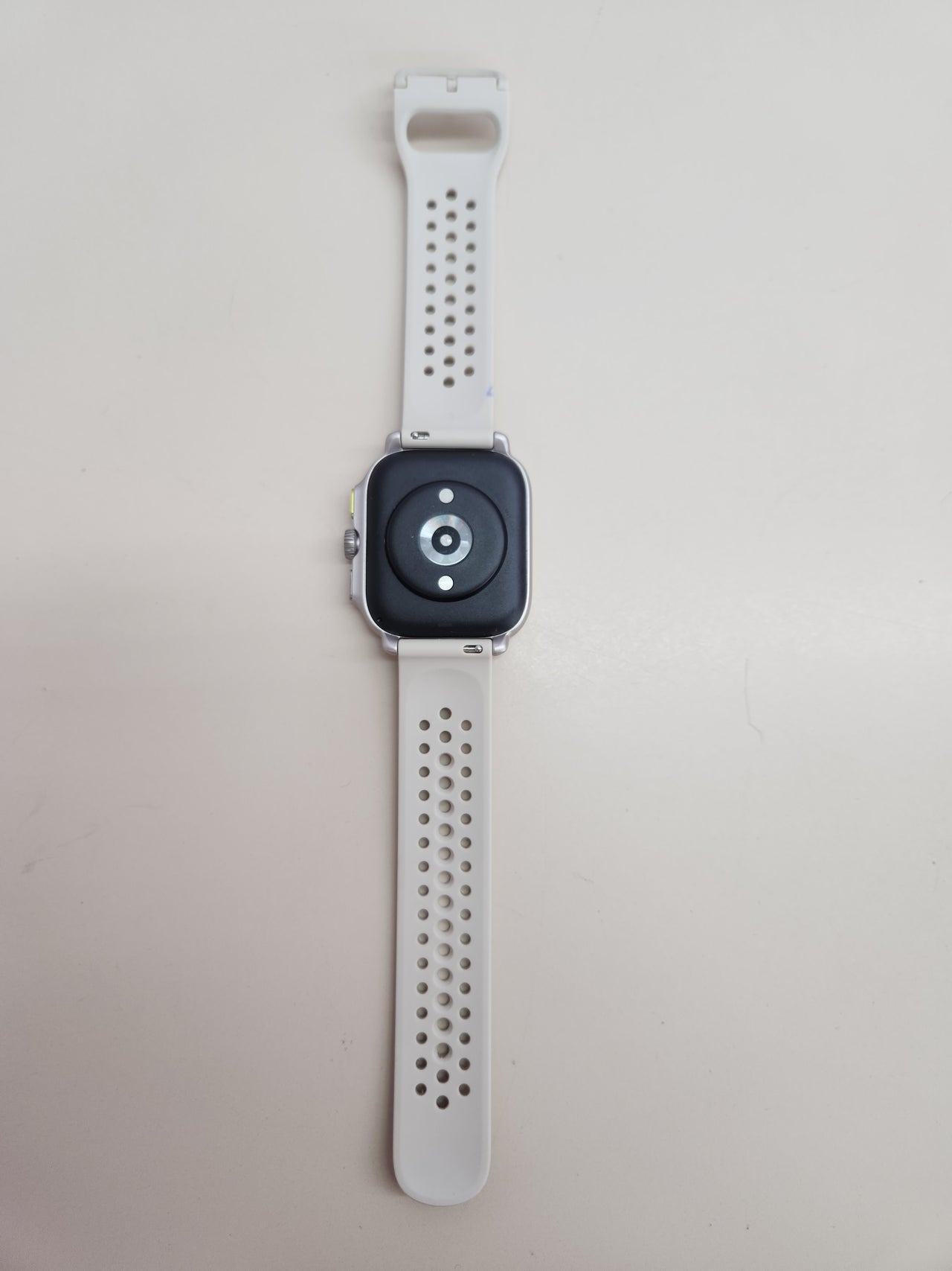 Reloj Inteligente 44mm Ligero con GPS Amazfit
