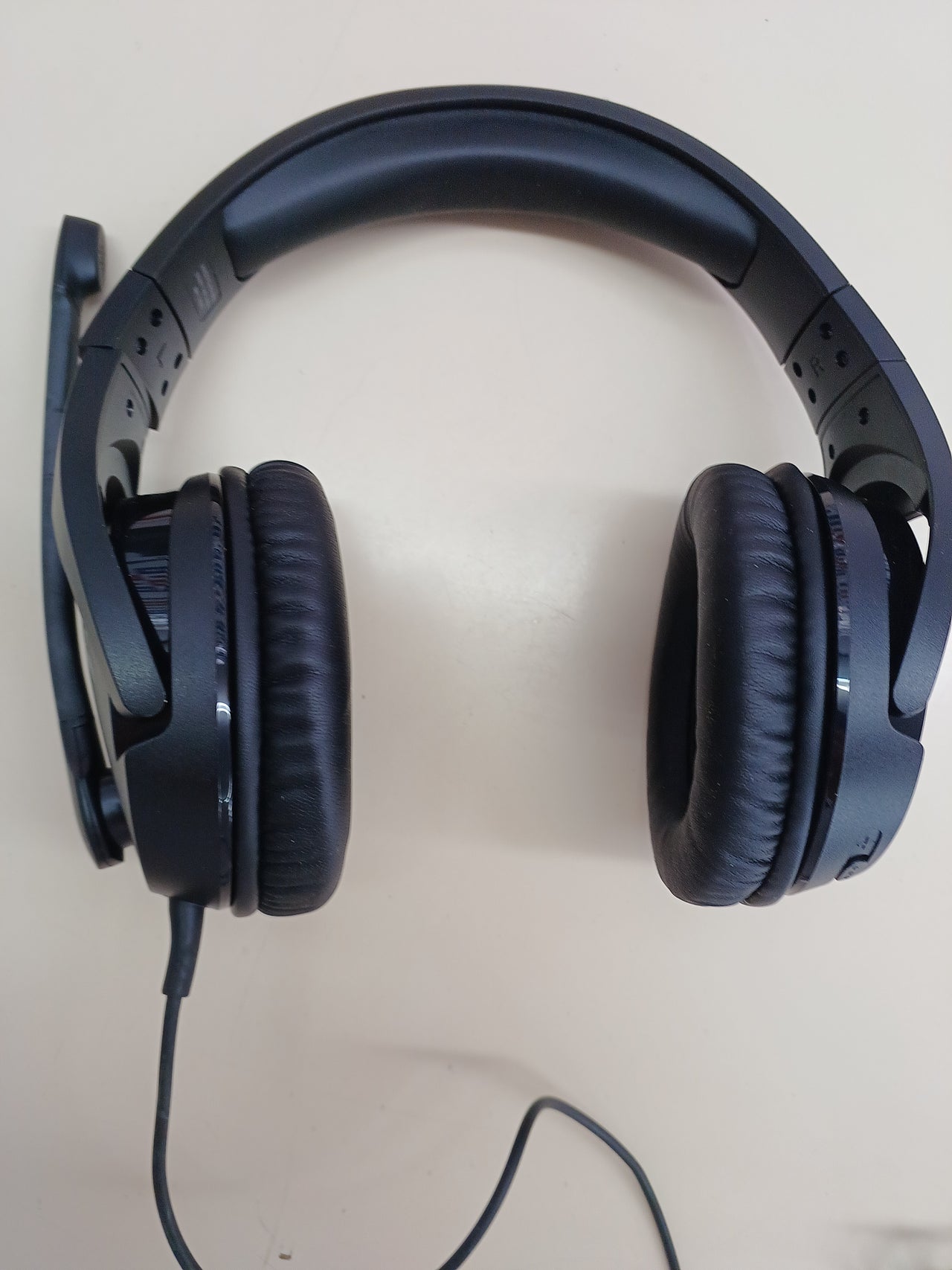 Auriculares gaming 7.1 con mic cancelación - HyperX Cloud Stinger S