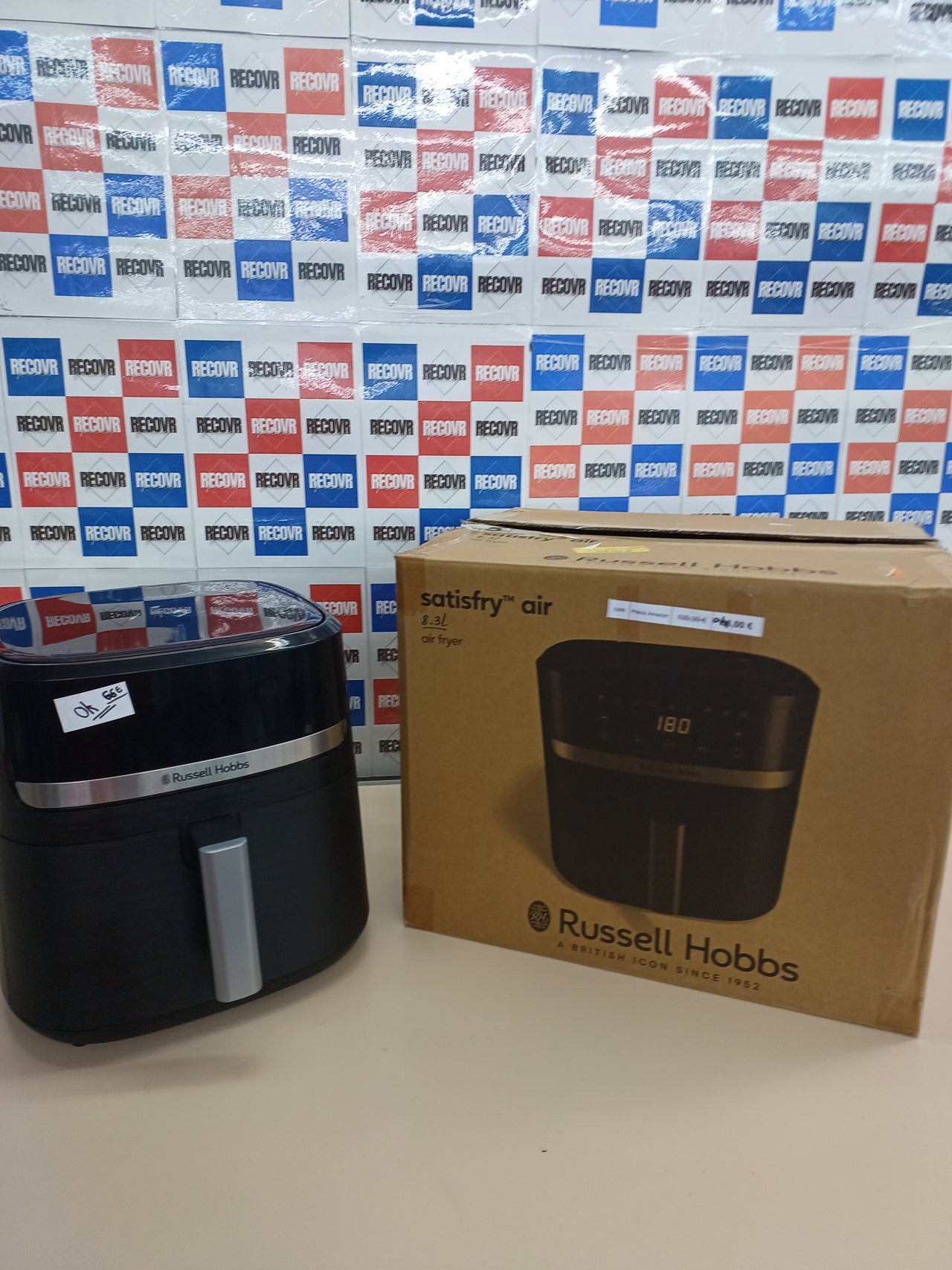 Freidora de aire XXL 8,3L silenciosa con grill - Russell Hobbs