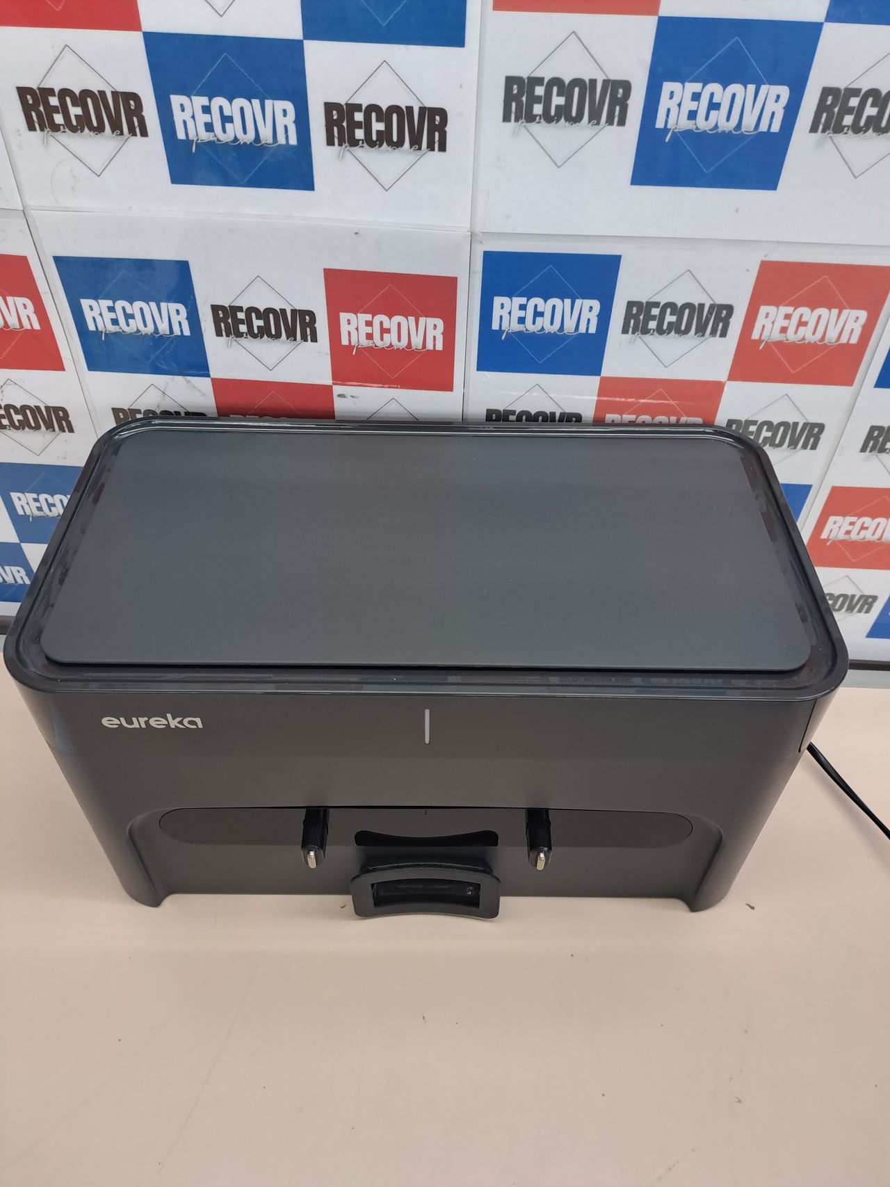 Robot aspirador Eureka E6 Plus