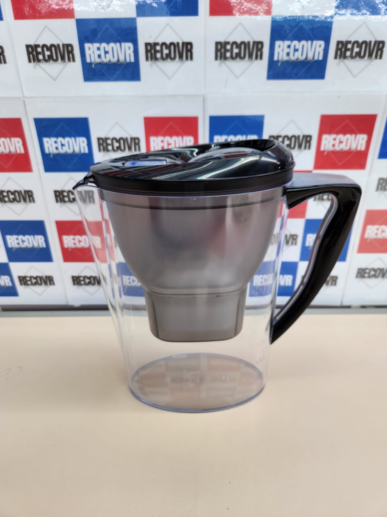 Jarra de filtrado de agua 2,3 L - Negro