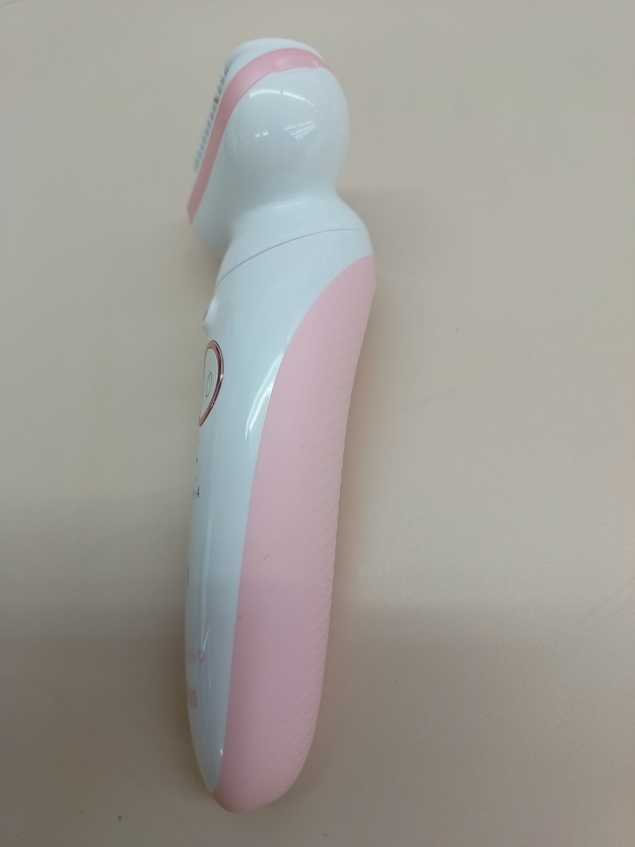 Braun Silk-épil 9 SkinSpa - Set todo en uno, depiladora para mujer, depiladora de larga duración, cabezal de afeitado, cabezal de masaje, color blanco y rosa