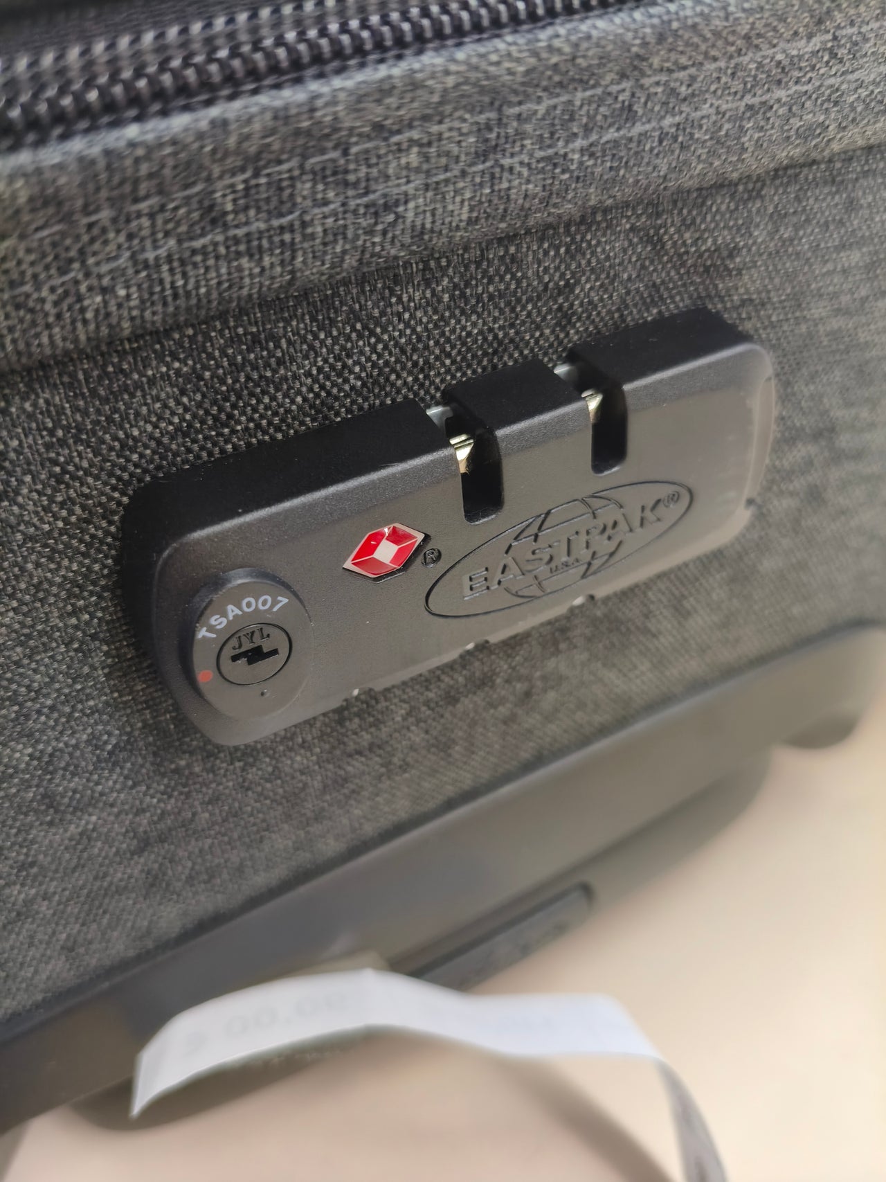 Maleta Eastpak Tranverz L 121 L 79 cm con ruedas